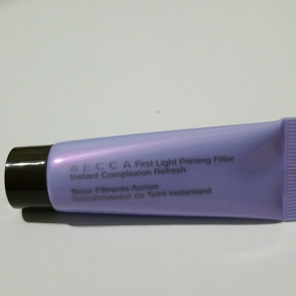 Becca First light priming filter